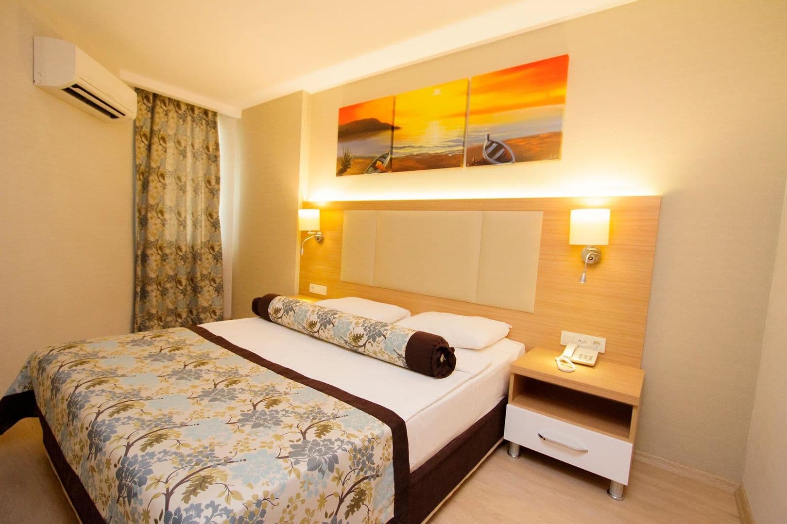 Blue Wave Suite Hotel foto 2