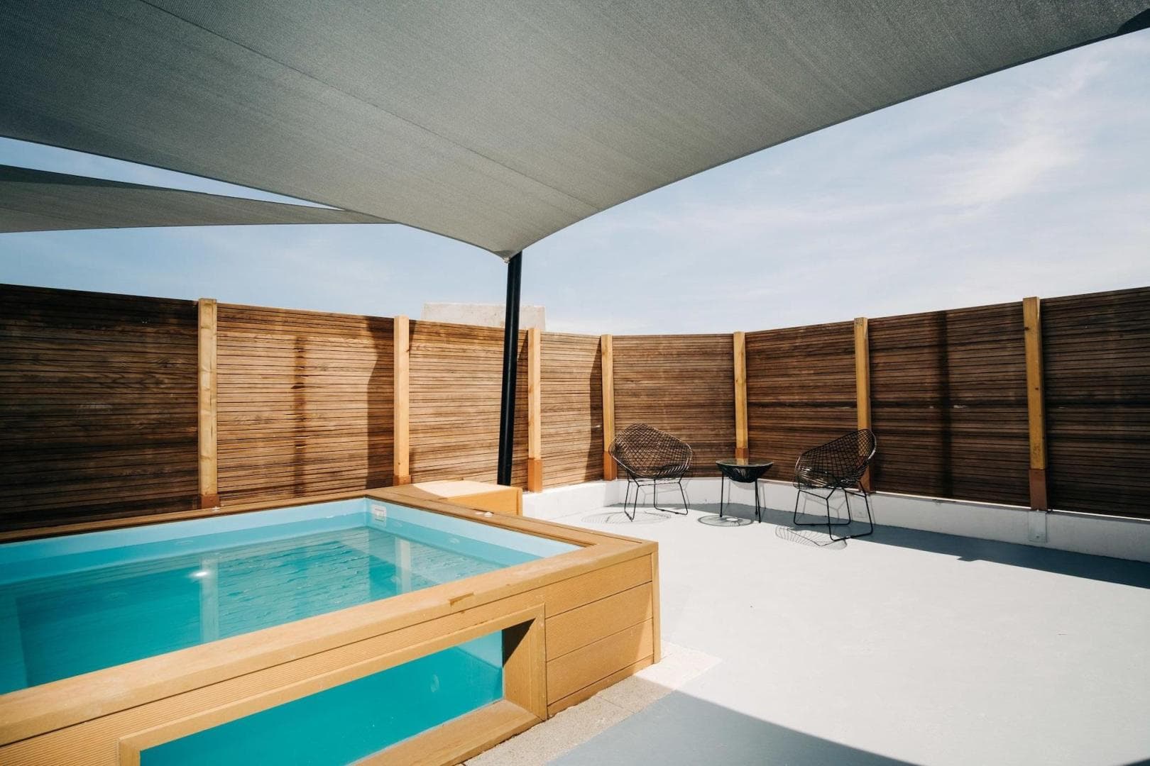 Mesanto Luxury Suites foto 2