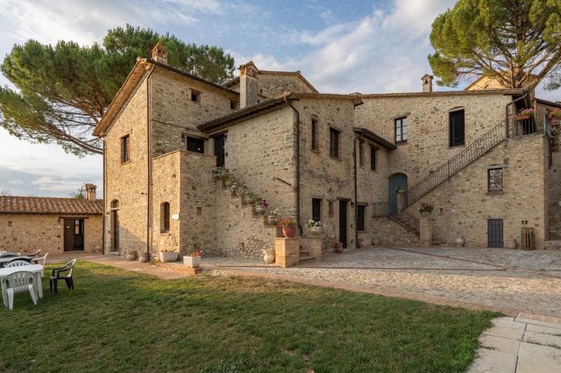 Borgo Pulciano foto 4
