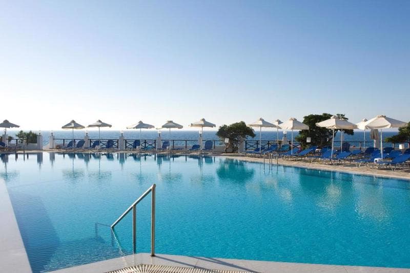 Maritimo Beach Hotel Sissi photo 5