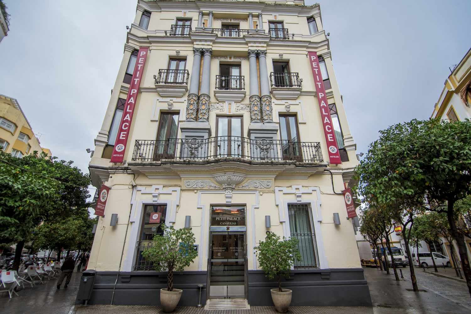 Petit Palace Canalejas foto 1