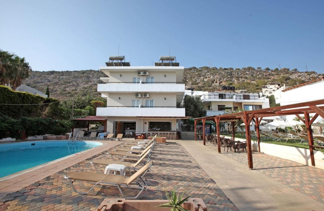 Iraklis Apartments foto 3