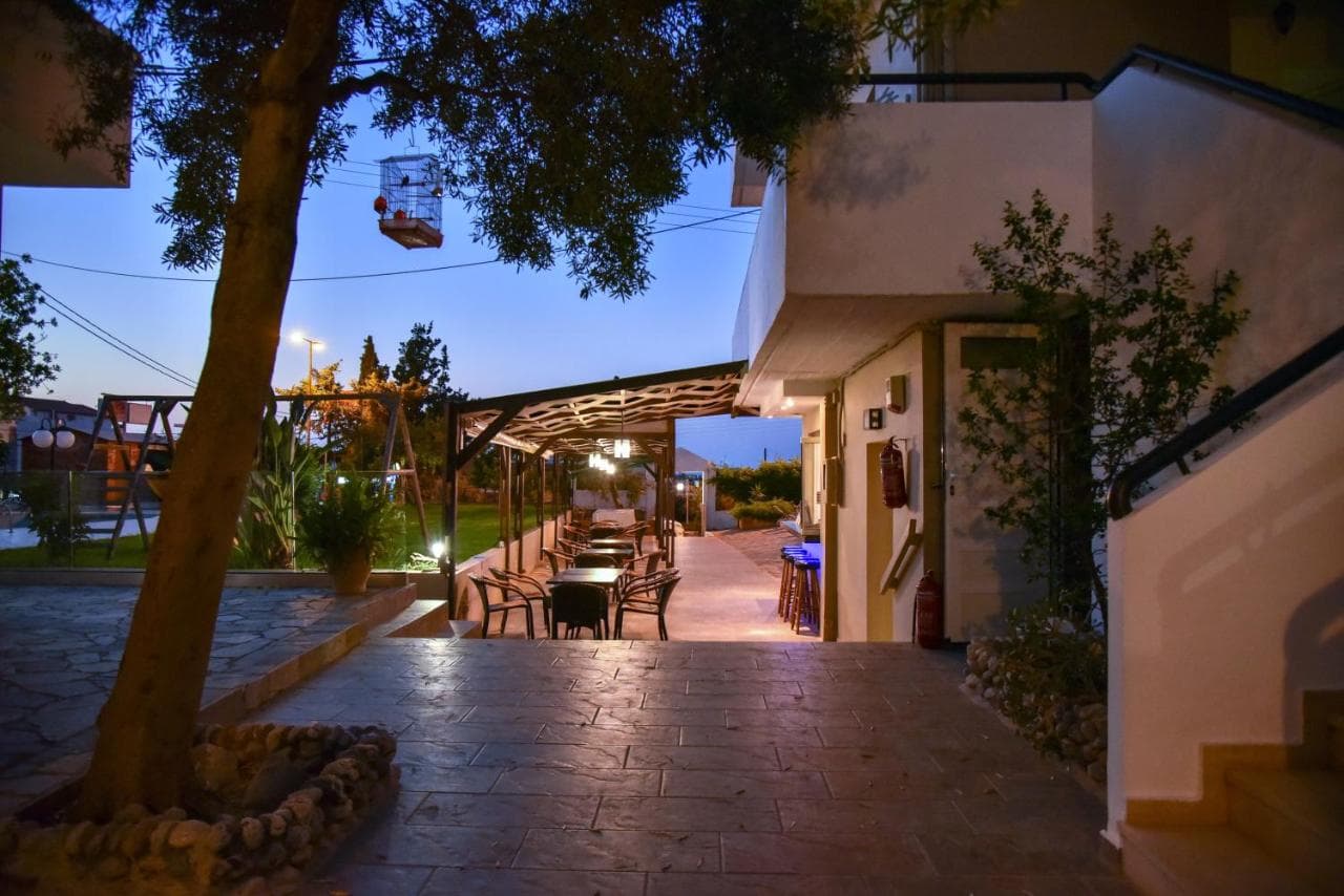 Iraklis Apartments Stalis photo 5