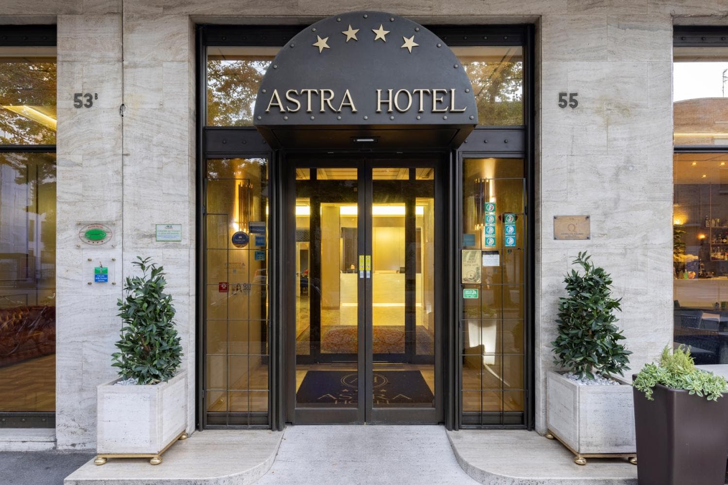 Astra Hotel foto 1