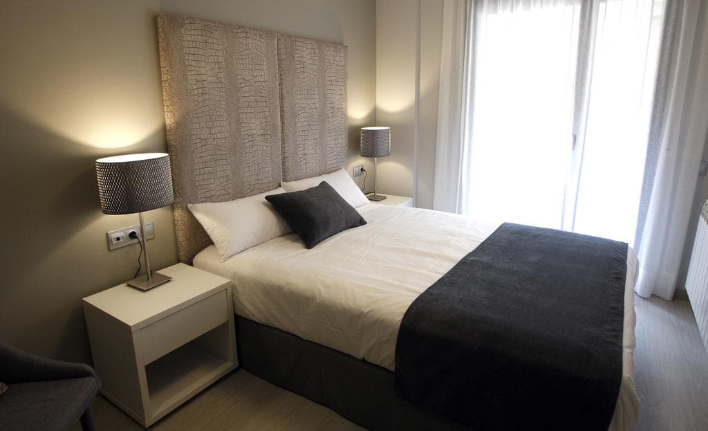 Apartamentos Real Lleida Lerida photo 5