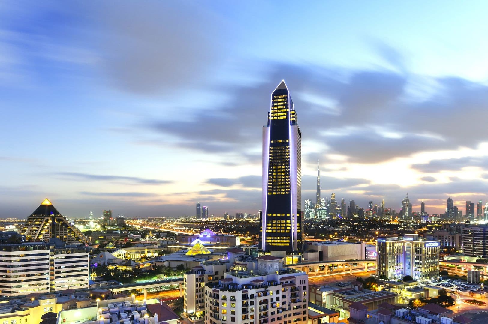 Sofitel Dubai The Obelisk foto 1