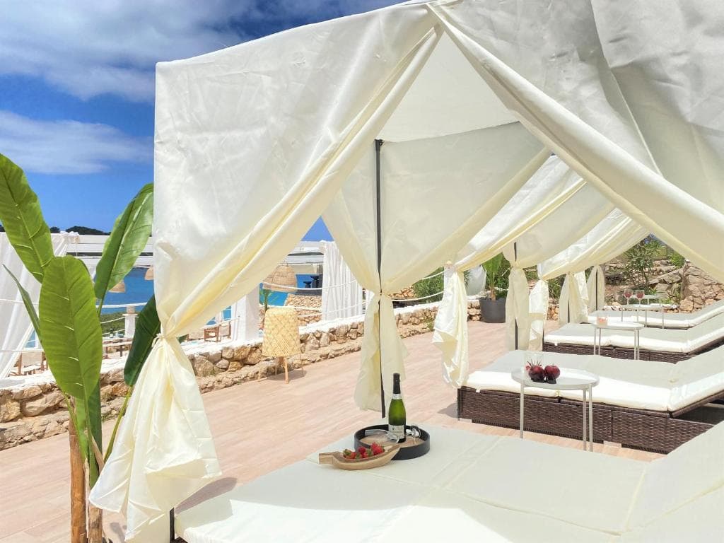 Hotel Apartamentos Beach Club Menorca foto 3