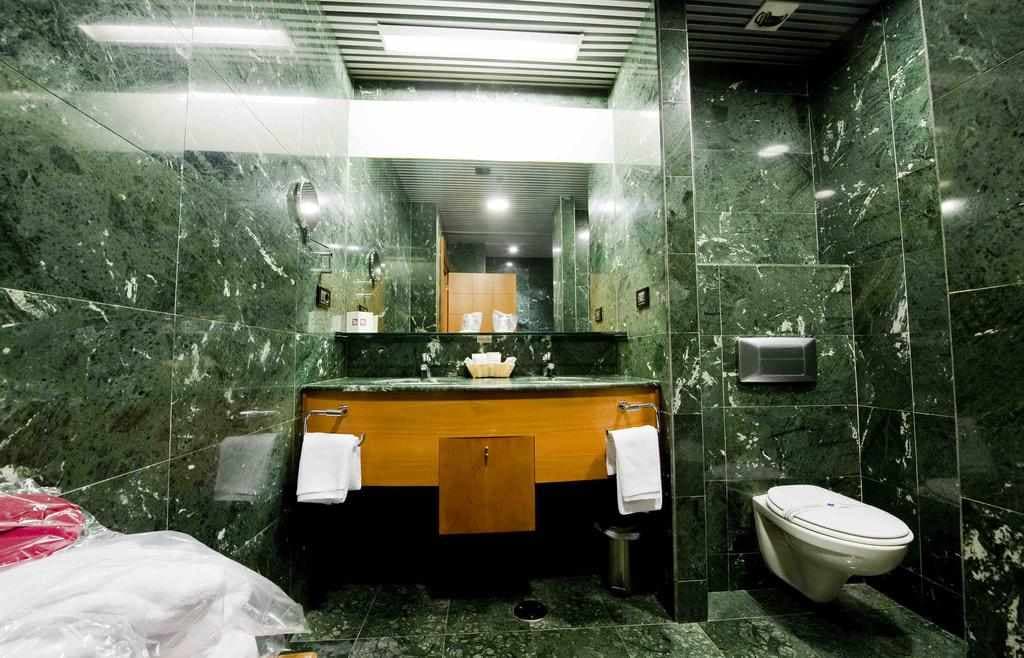 Gran Hotel Lakua foto 3