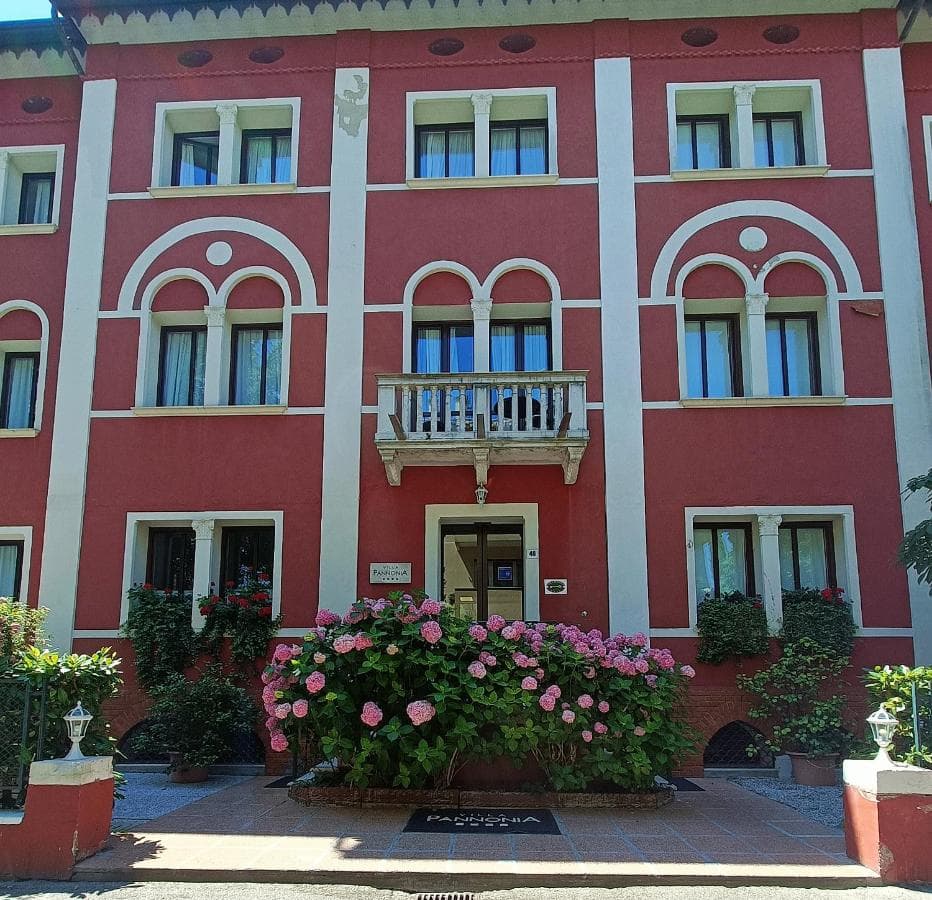 Villa Pannonia foto 1
