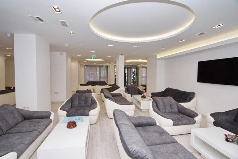 Boss Boutique Athens foto 4