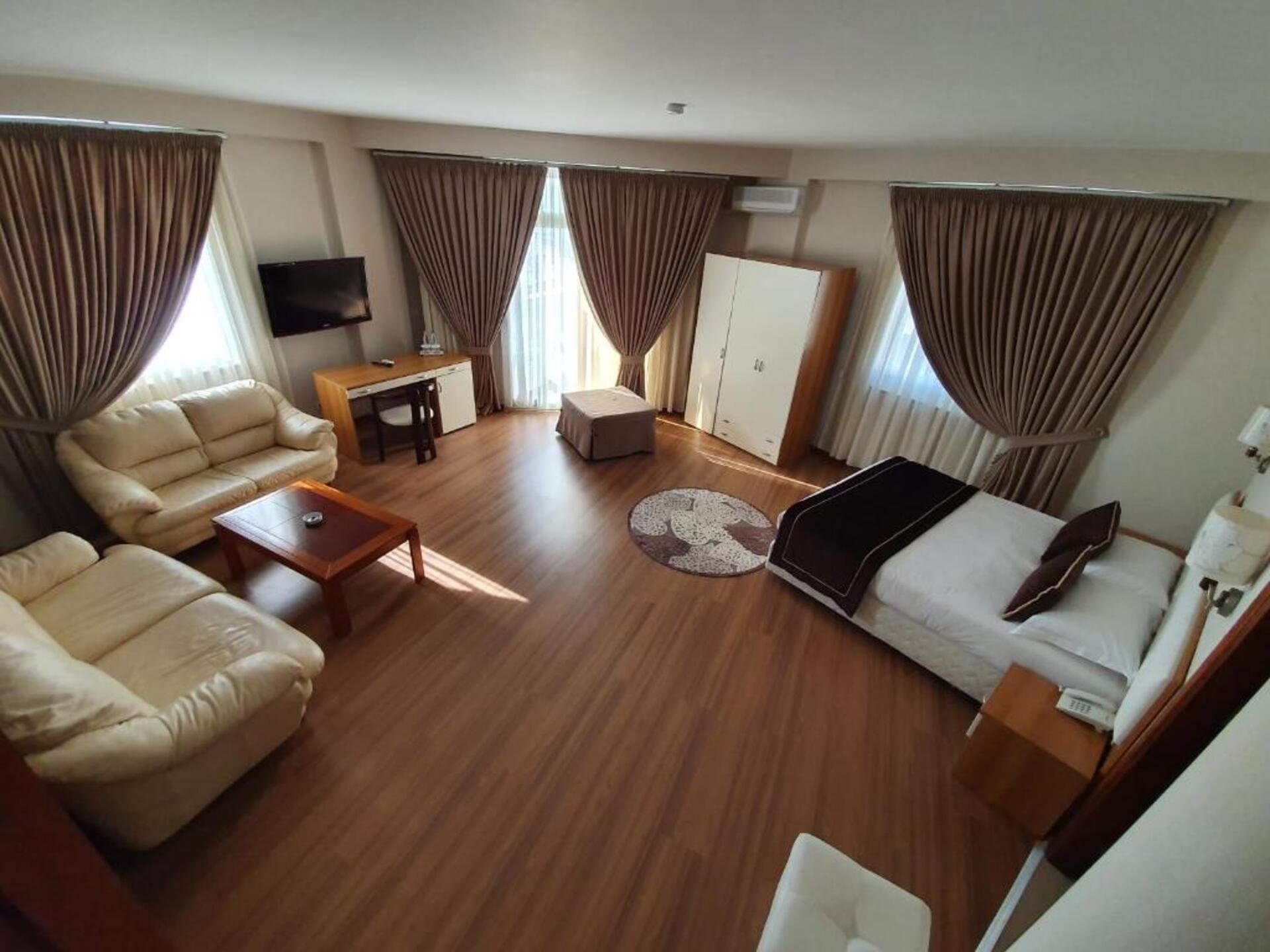 Hotel Arvi foto 3