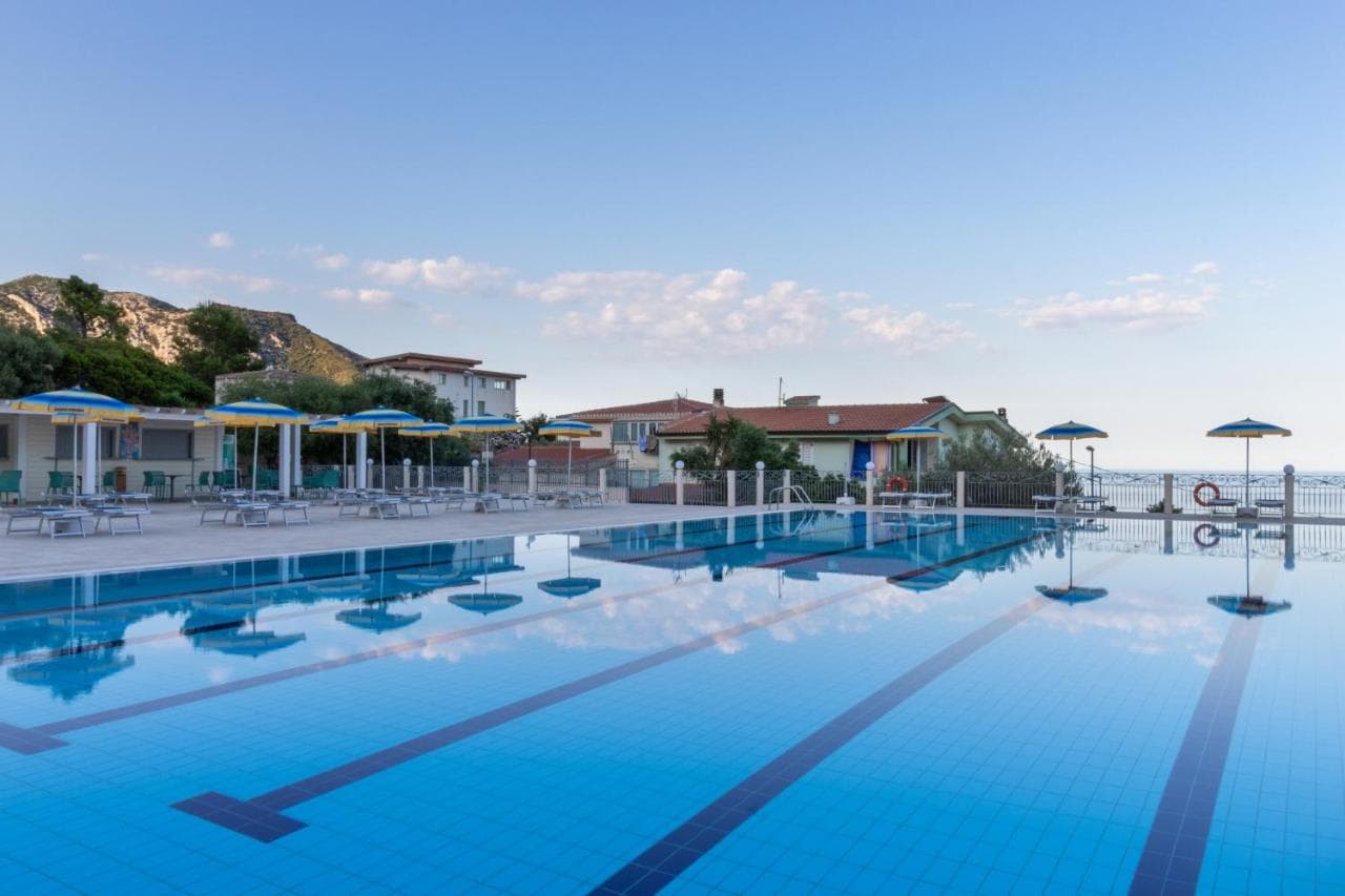 Hotel Brancamaria Cala Gonone photo 5