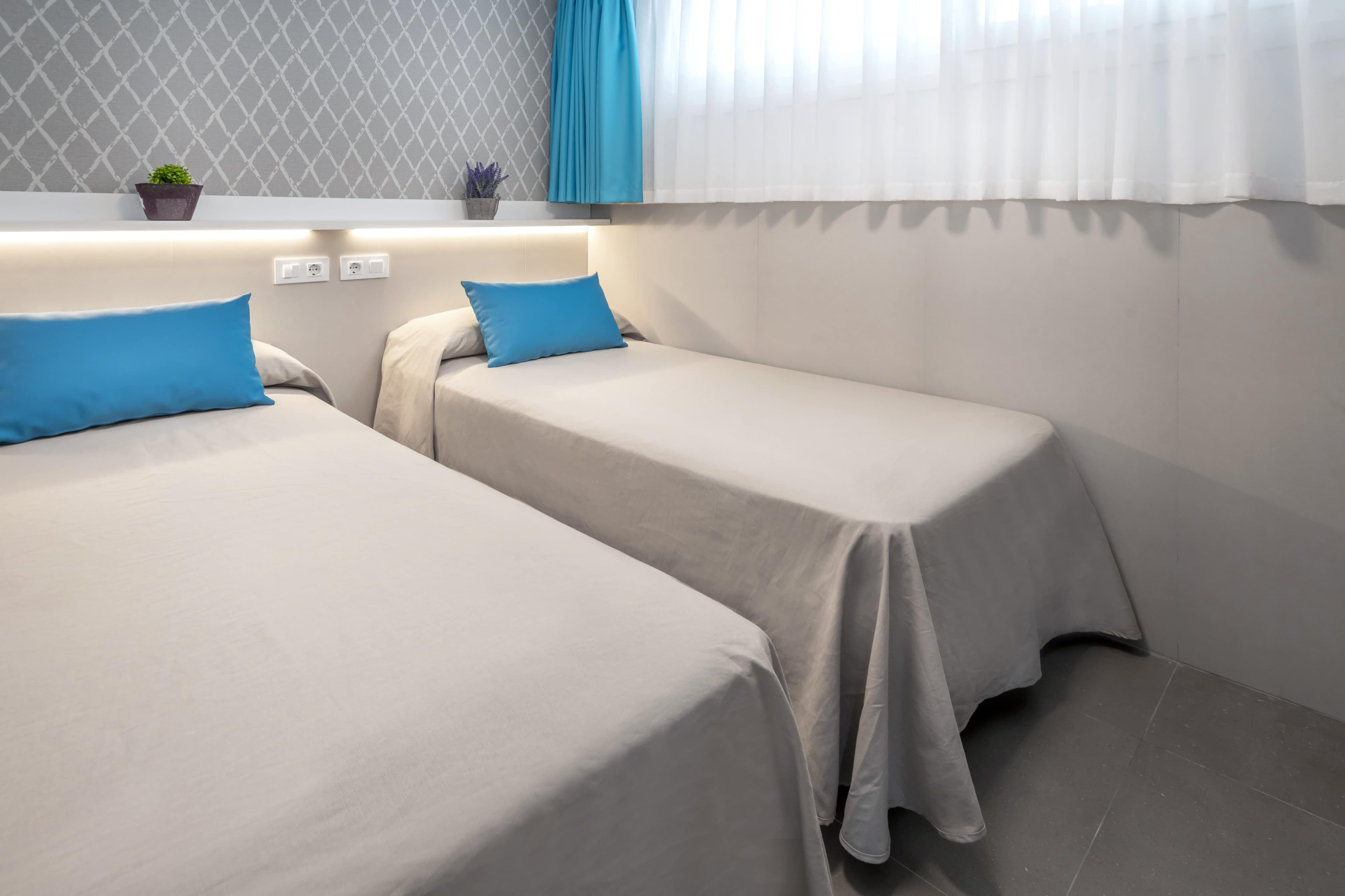 Rentalmar Salou Playa Family Suites & Pool Salou photo 5