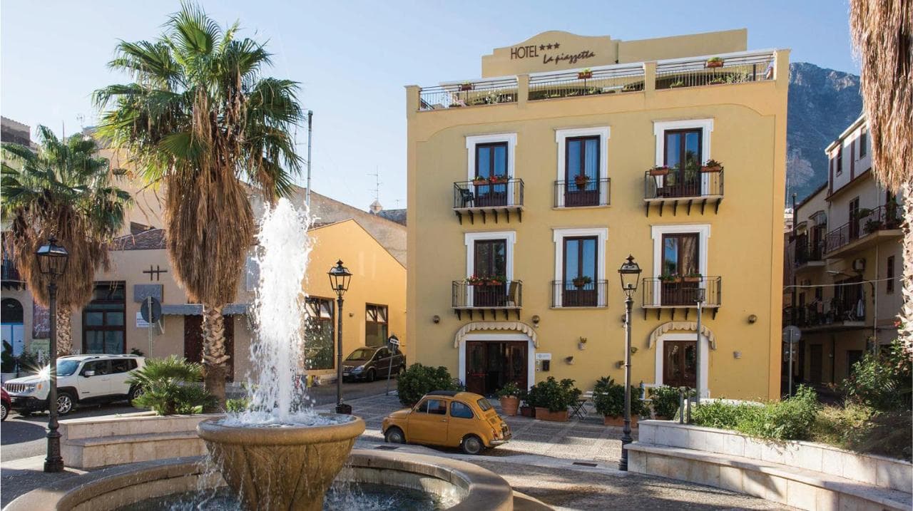 La Piazzetta foto 1