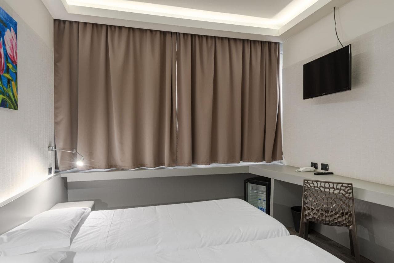 The Gate Hotel Sesto Fiorentino photo 5