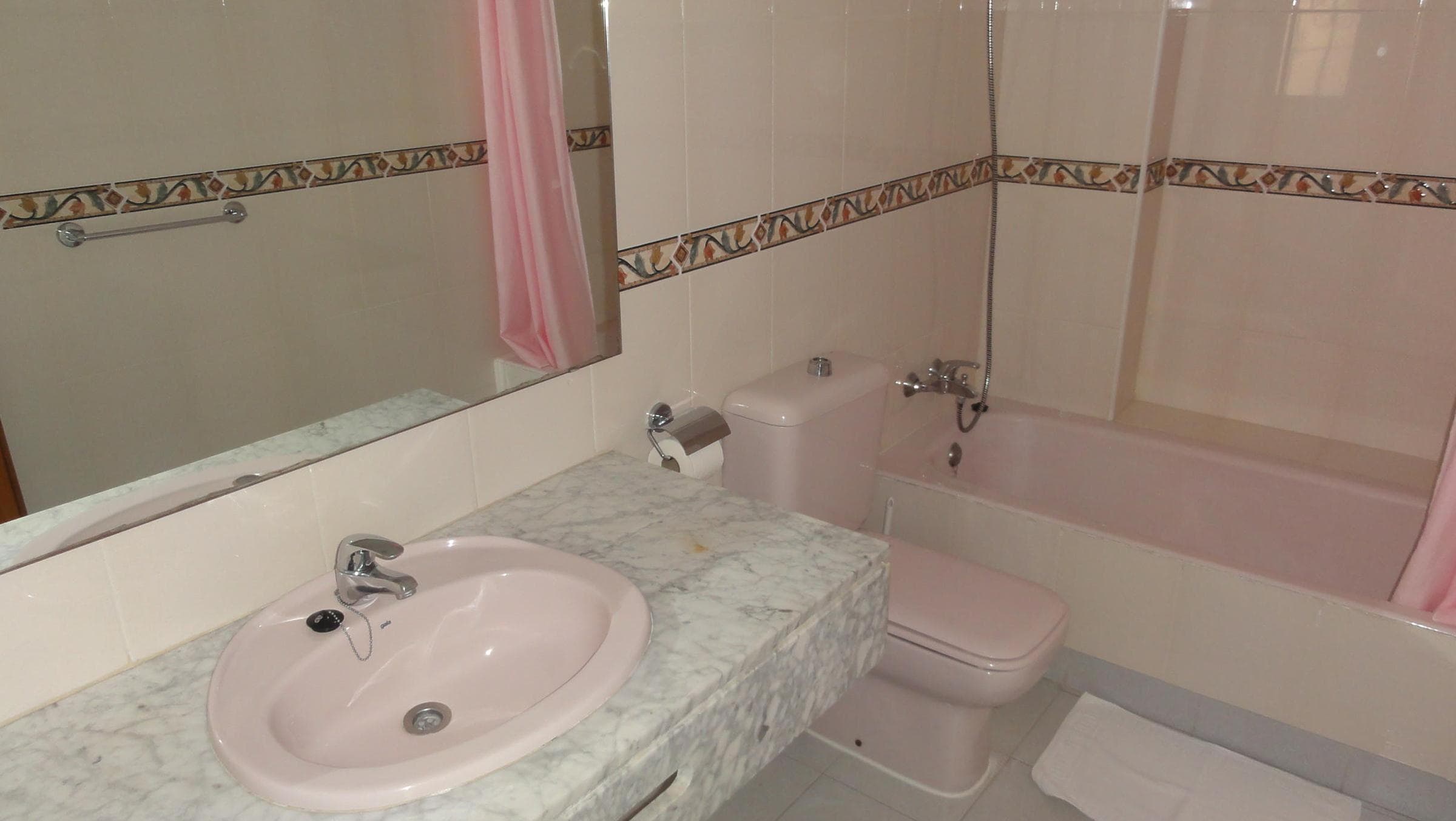 Apartamentos Golf Center Pueblo Roquetas de Mar photo 5