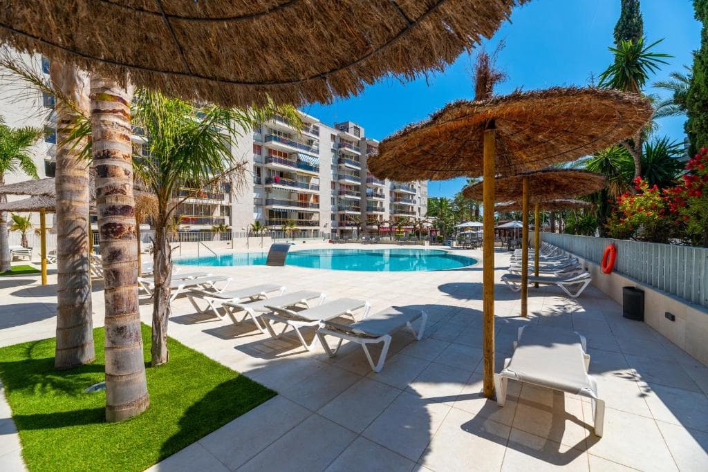 Navarra Suites Apartamentos Salou photo 5