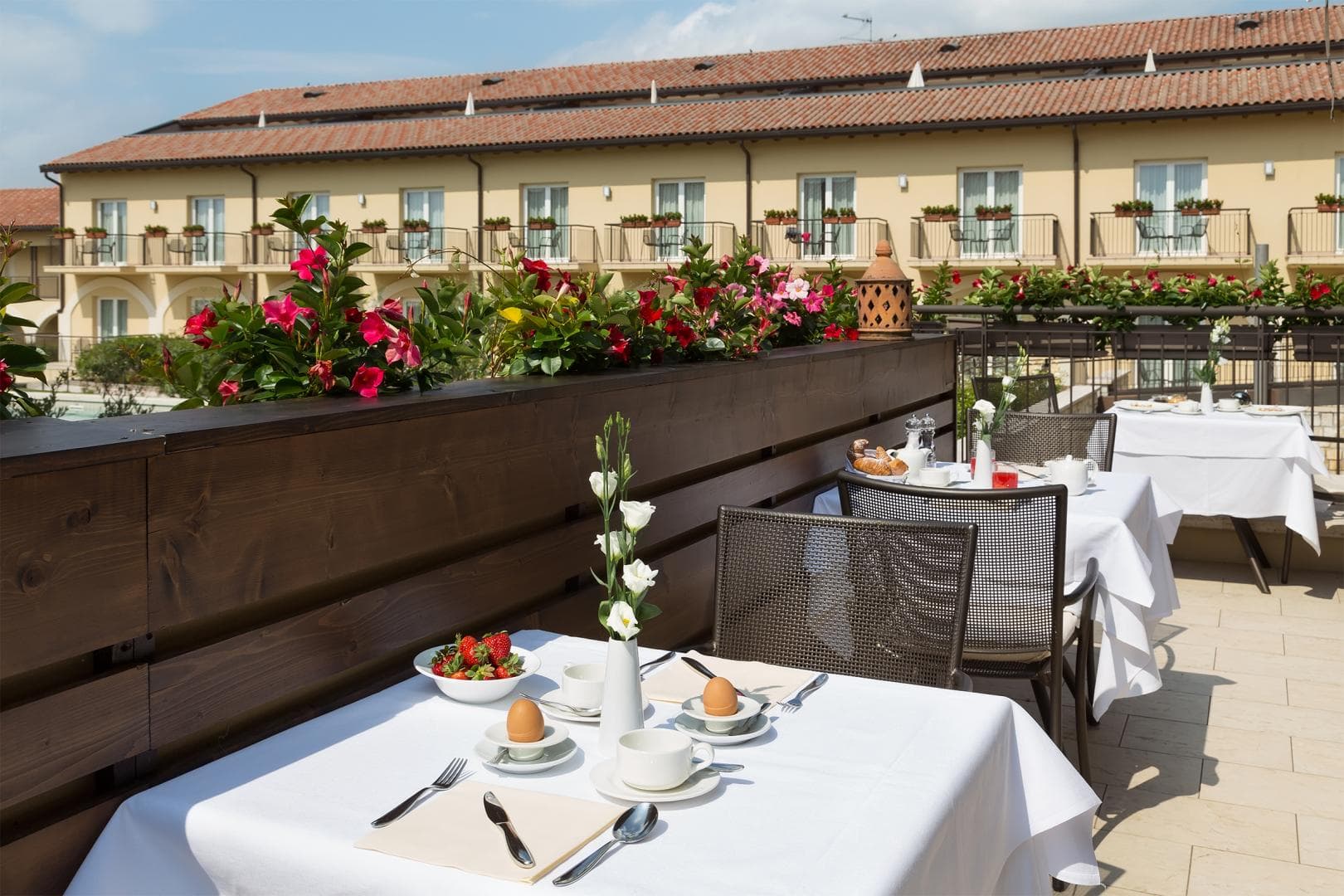 Leonardo Hotel Lago di Garda - Wellness and Spa Lazise photo 5