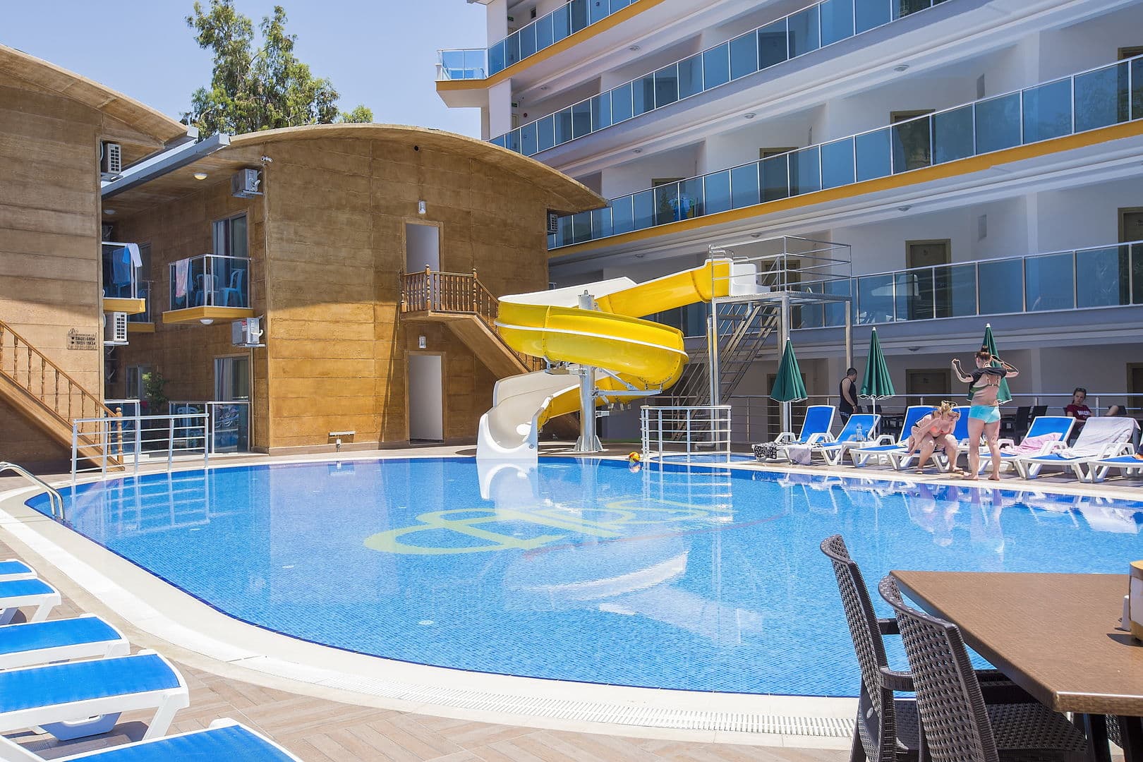 Arsi Enfi City Beach foto 1