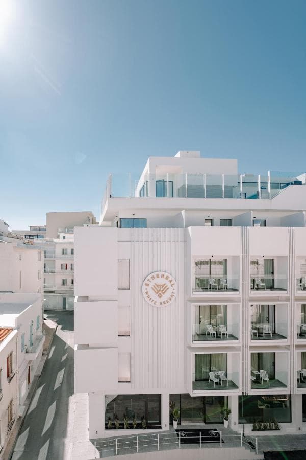 Ethereal White Resort foto 3