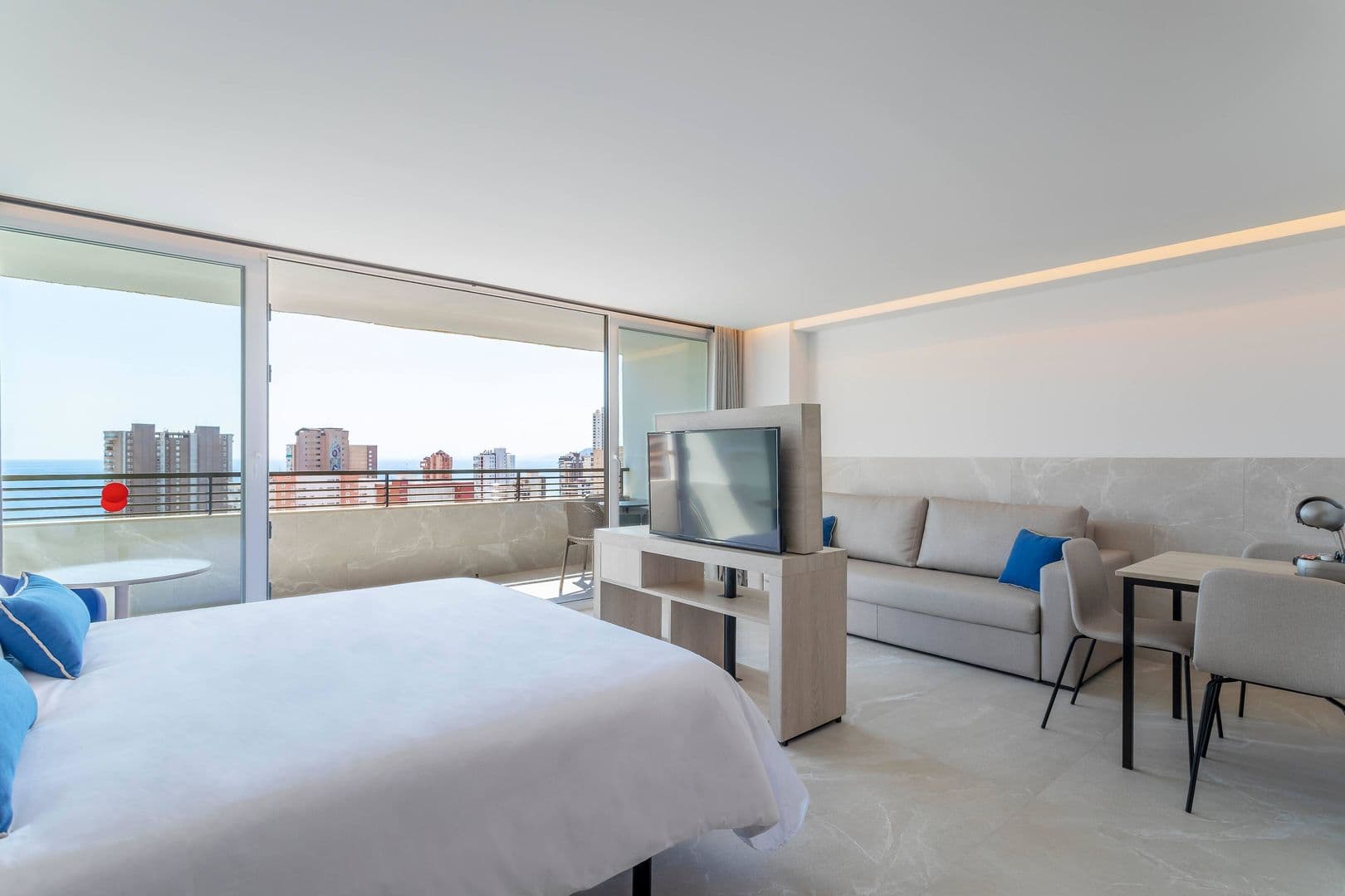 Halley Hotel & Apartments, Affiliated by Meliá Benidorm photo 5