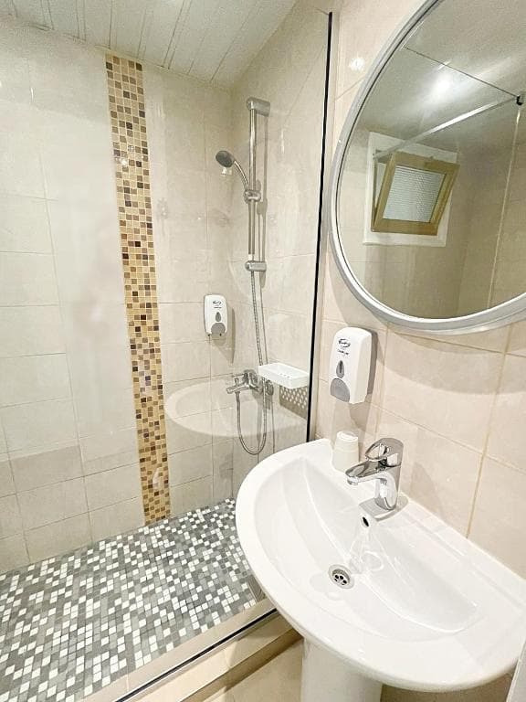 Antonis G Hotel Oroklini photo 5