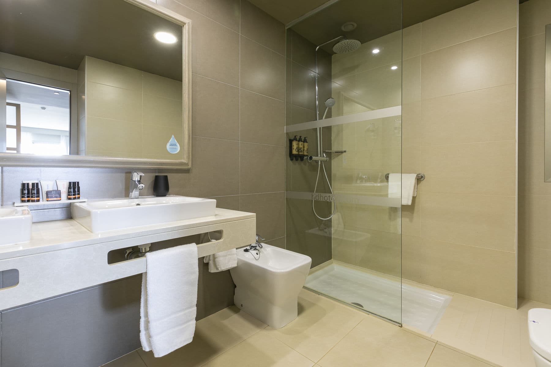 HD Beach Resort & Spa foto 4
