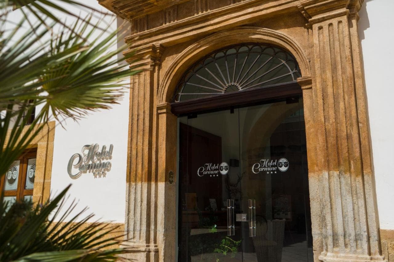 Hotel Carmine foto 1