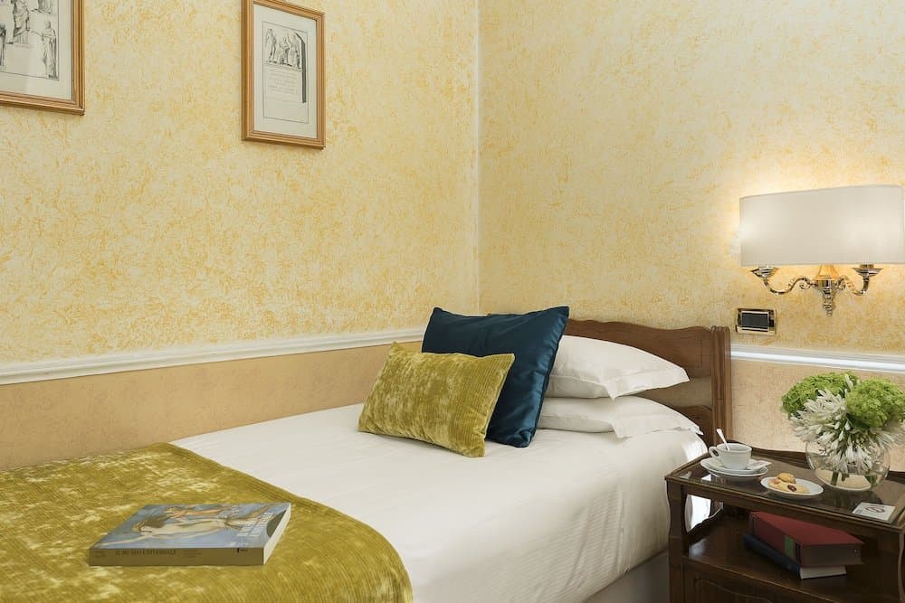 Bettoja Hotel Massimo D'Azeglio Rome photo 5