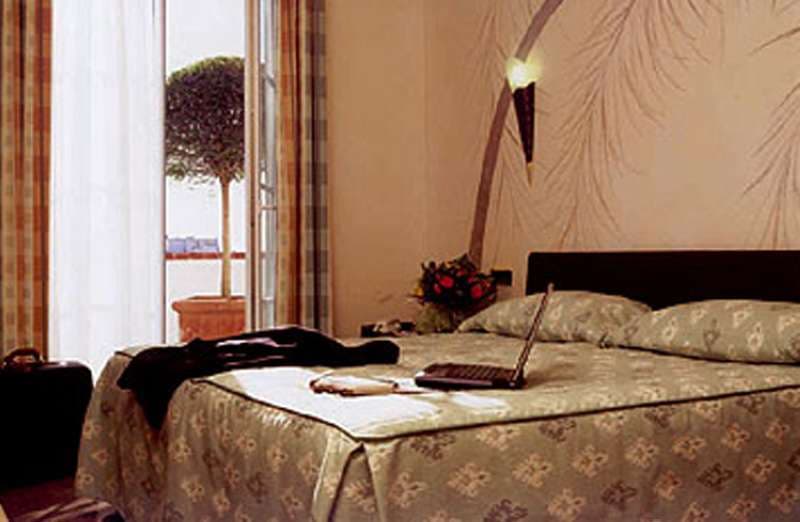 Hotel Le Mondial, BW Premier Collection foto 1