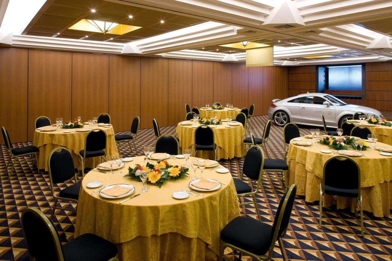 Ramada by Wyndham Naples Napels photo 5