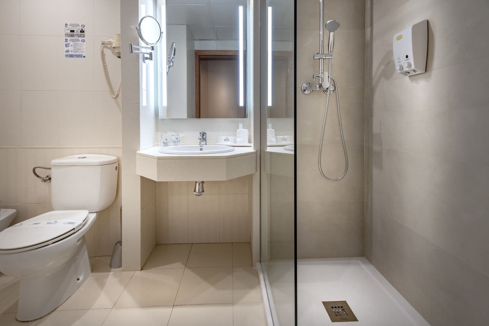 Hotel GHT Oasis Tossa & SPA Tossa de Mar photo 5
