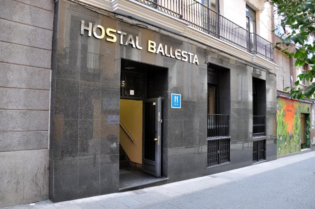 Hostal Ballesta foto 1