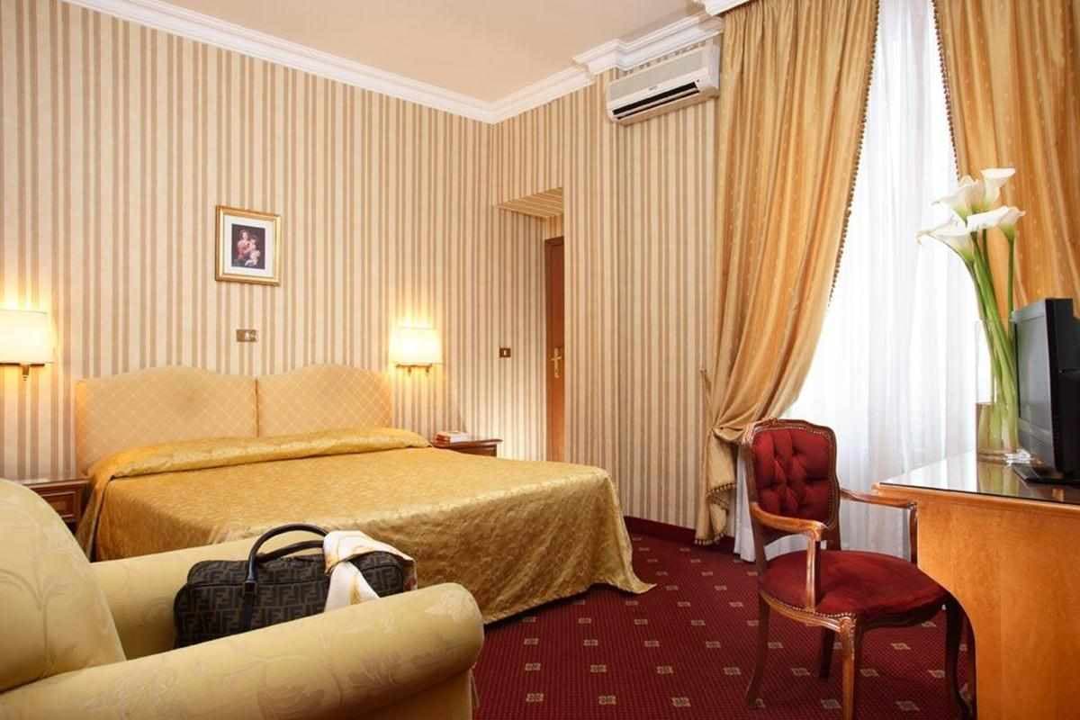 Hotel Pace Helvezia Rome photo 5
