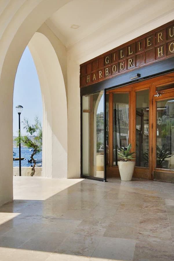 Gillieru Harbour Hotel foto 2