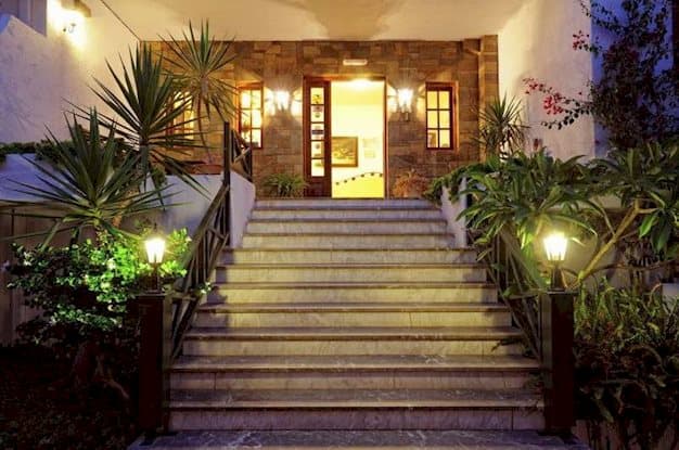 Paloma Garden Stalis photo 5
