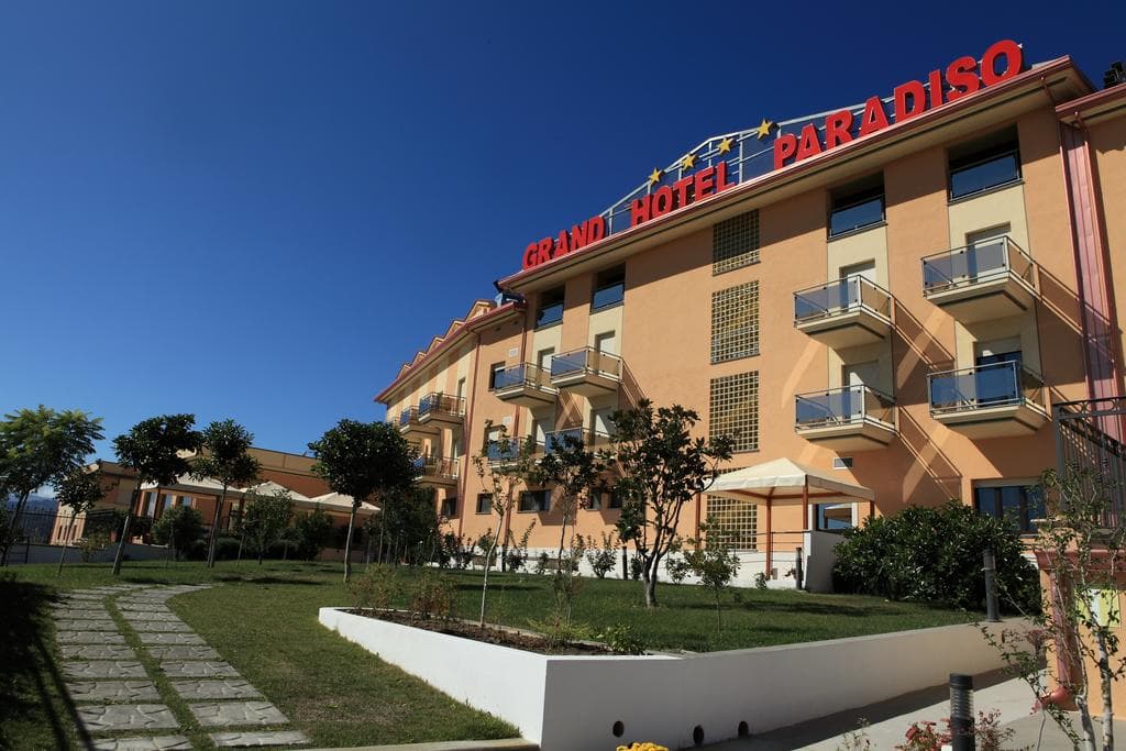 Grand Hotel Paradiso foto 1