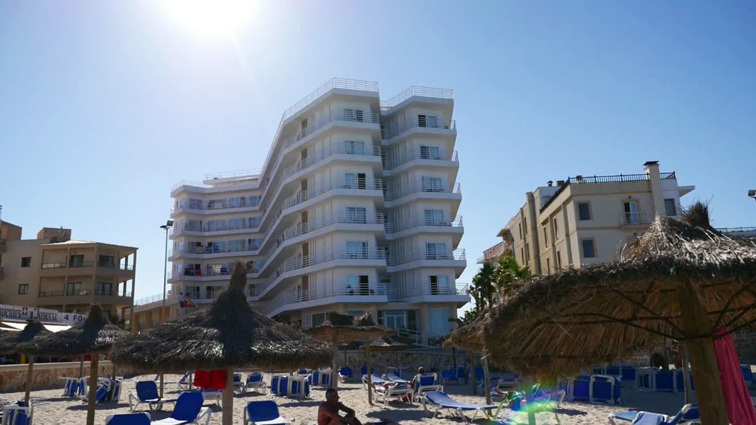 Universal Hotel Perla S'Illot photo 5