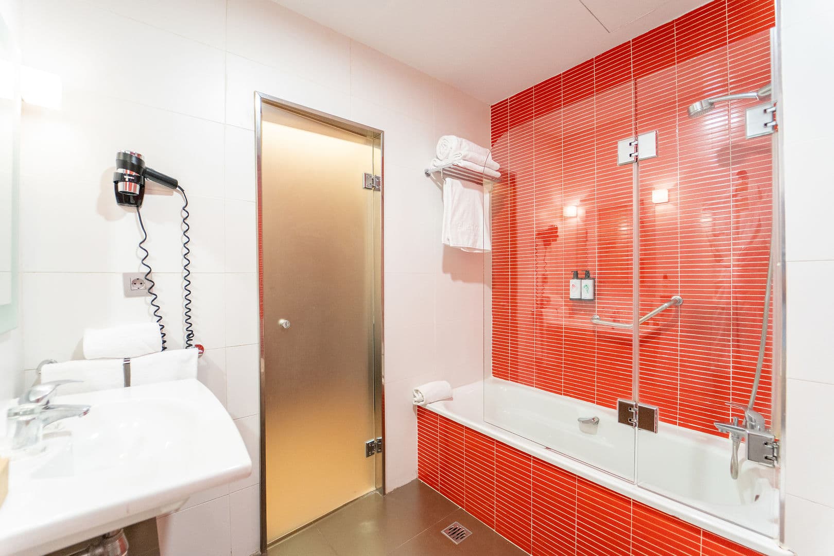 Hotel Granada by Pierre & Vacances Granada photo 5