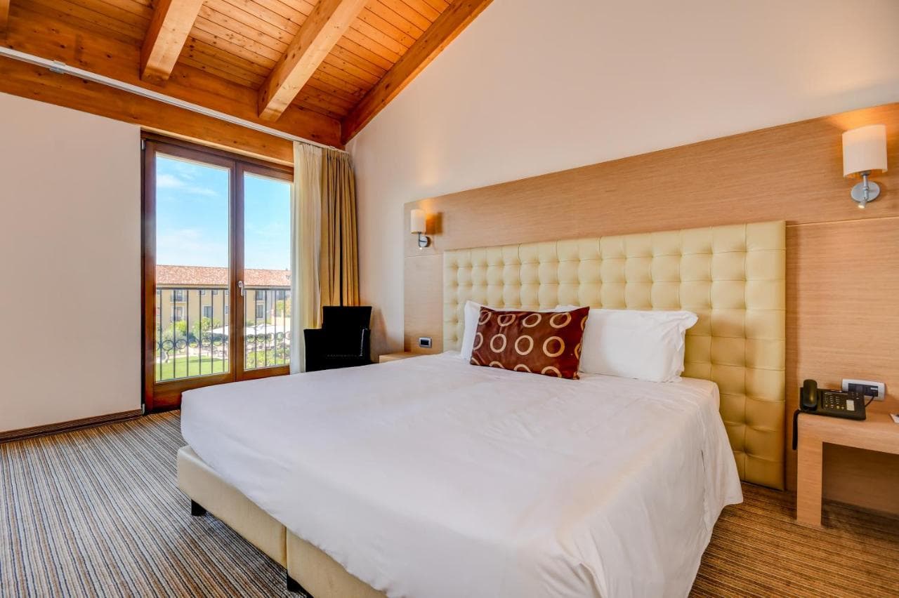 TH Lazise - Hotel Parchi del Garda foto 2