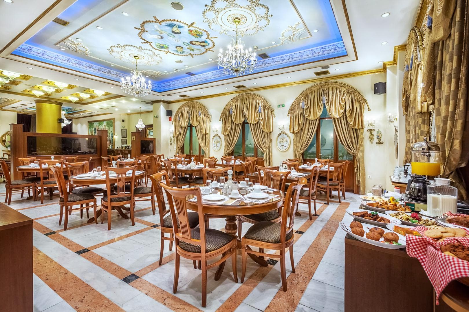 Imperial Palace Classical Hotel foto 3