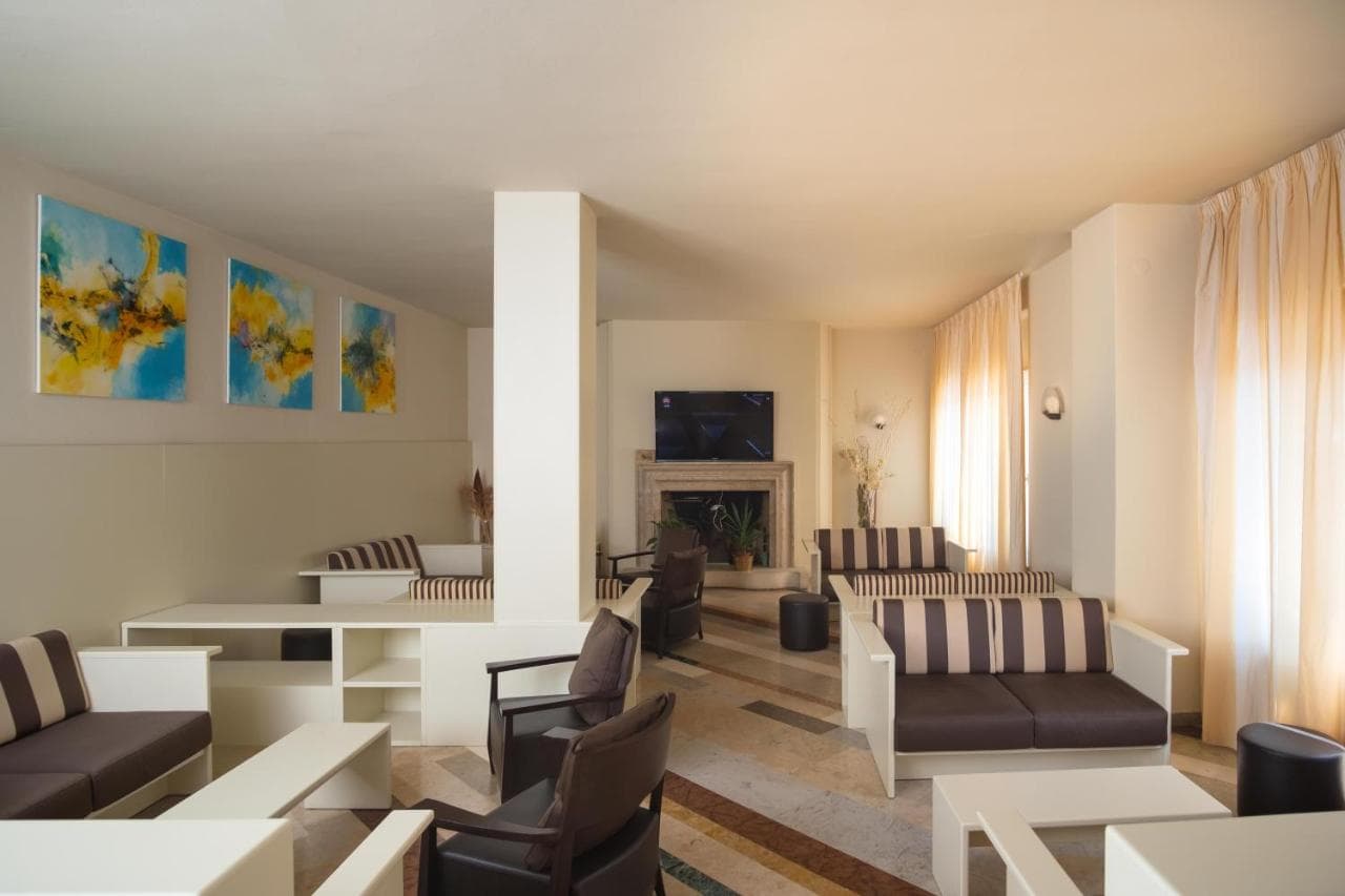 Hotel Romeo Torri del Benaco photo 5