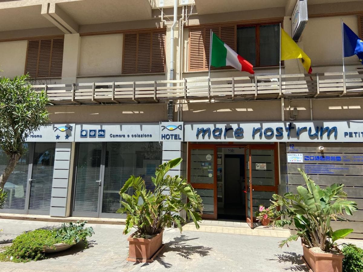Mare Nostrum Petit Hotel foto 3