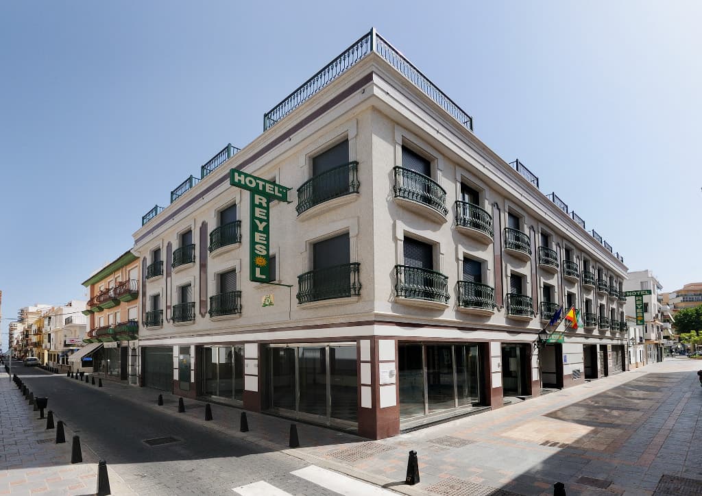 Reyesol foto 1