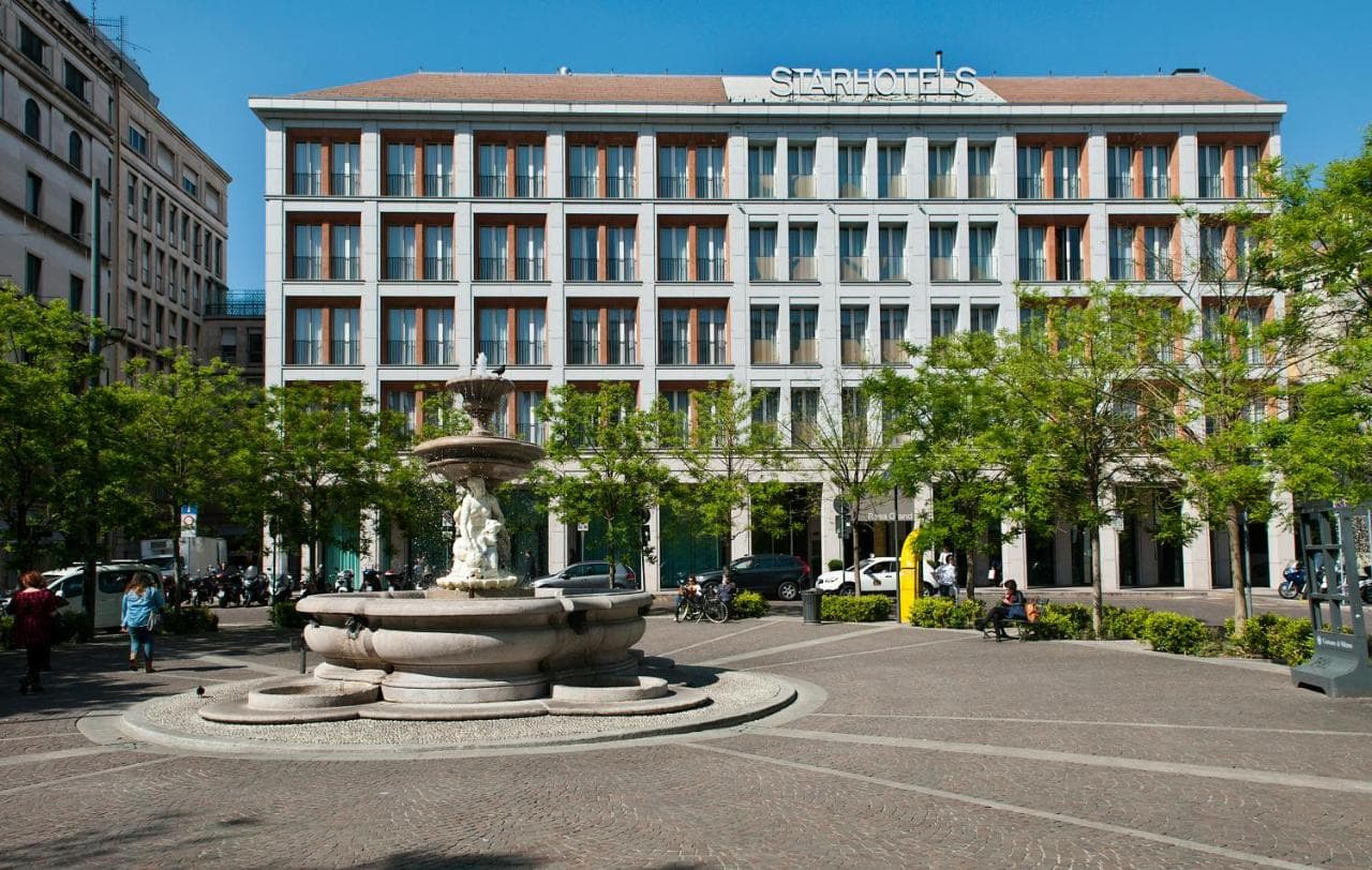 Rosa Grand Milano foto 1