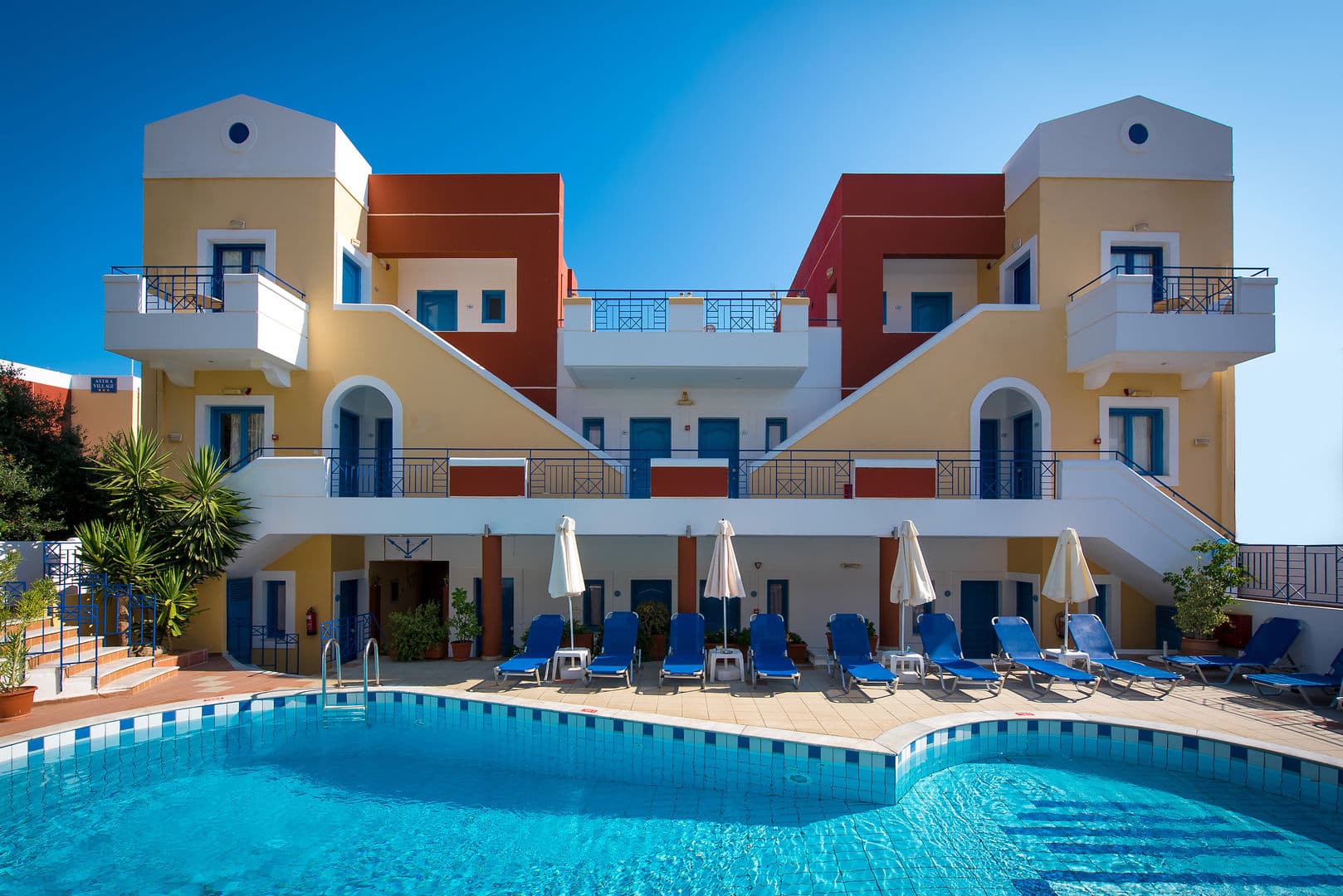 Astra Village & Suites foto 2