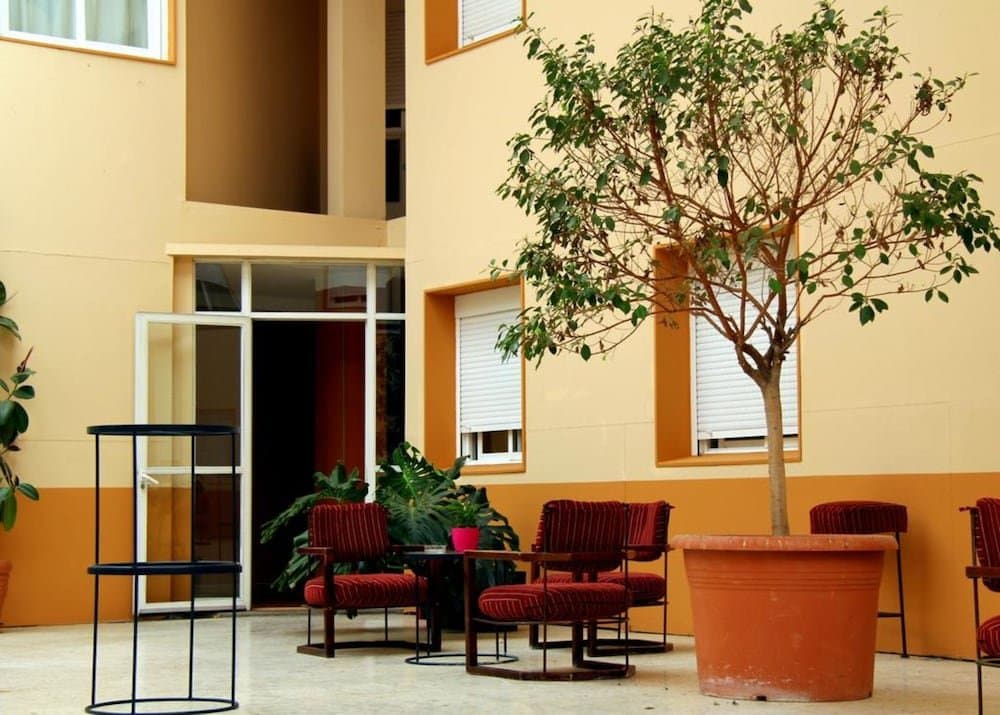 AHC Hoteles Low Cost Cáceres foto 4