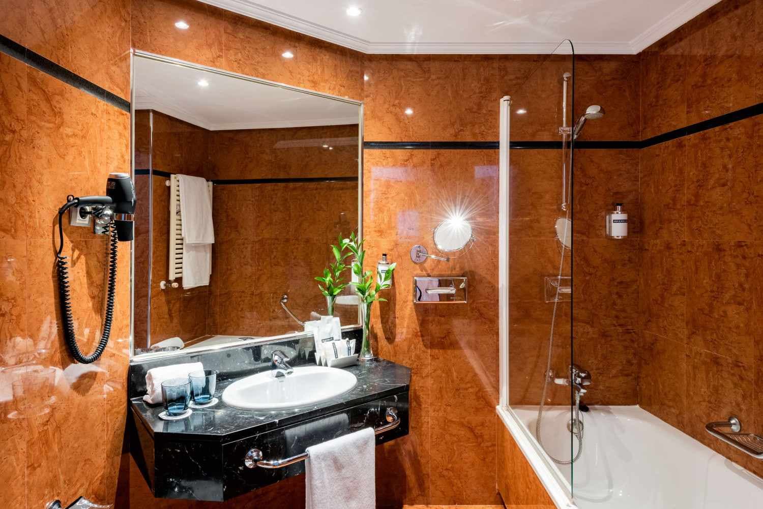 Hotel Madrid Plaza España Affiliated by Meliá foto 3