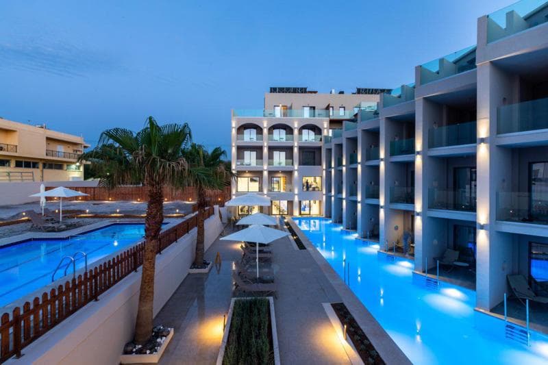 White Olive Elite Rethymno Sfakaki photo 5