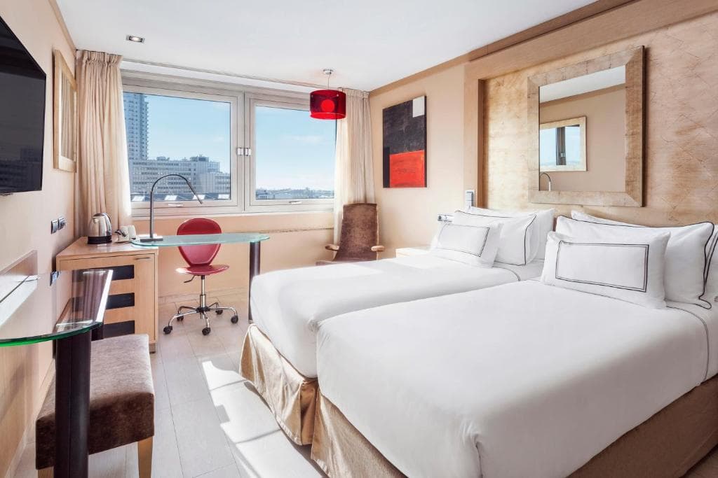 Meliá Madrid Princesa foto 1